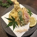 料理メニュー写真&nbsp;海老2尾野菜の天ぷら