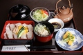 料理メニュー写真 子持ち桜鯛の特製寿司重