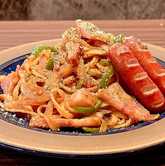 沖縄そばの生麺ナポリタン★★