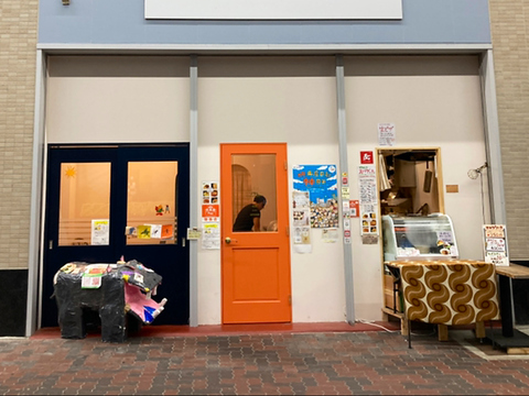 パスタをメインとした野菜のスープ、パン付のランチセットが人気！テイクアウトも有