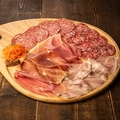 料理メニュー写真&nbsp;GabuLicious Ham ～シャルキュトリー盛合せ～（L）