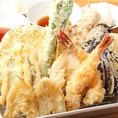 四季折々その時期しか食べられない旬の食材を使った、揚げたてサクサクの天ぷらが自慢です！毎月10日はお客様感謝day「ぴち天の日」当店自慢のサクサク揚げたての天ぷらをお得にお楽しみいただけます！