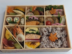 おもろまち夕月 豪華夕月祝い弁当