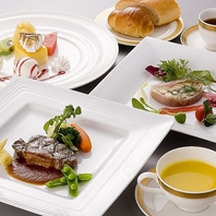 旬の食材を使用した、こだわりのフランス料理