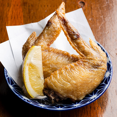 【定番ノ素揚げ】手羽先 (2本)