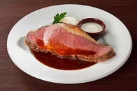 牛サーロインのローストビーフ