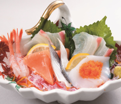 【さらに美味しくなりました】刺身盛り合わせ