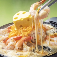 韓国料理×食べ放題 サムギョプサルとフライドチキン スリスリマスリ 梅田店の特集写真