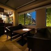 各国ワインと蒸留酒酒場 ワイン焼酎208 神保町の雰囲気2