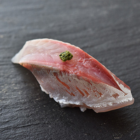活きた馳走を握る食材にこだわる正統派寿司をいただく