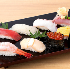 安い！！サービス品 並寿司(握り八貫)