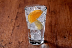 スペシャリティ・ジン＆トニック