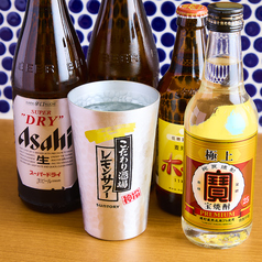 ハッピーアワーで毎日18時までドリンク100円!