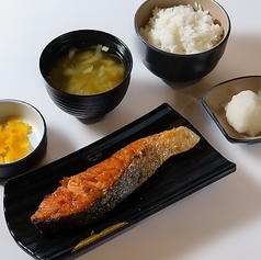 銀鮭塩焼き定食