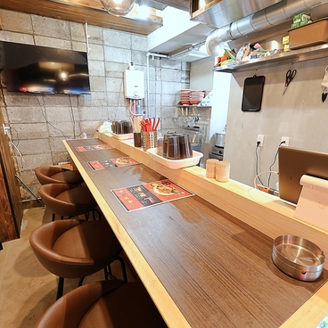 ラーメン 曽根崎屋台大安の雰囲気1