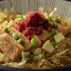 刻み稲荷と枝豆のちらし寿司