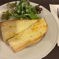 【とろけるチーズがたまらない】香ばしいチーズトースト