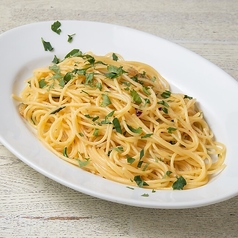 国産ニンニクとイタリアンパセリのペペロンチーノ スパゲッティ