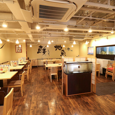 あじ屋でん助 小田原店の雰囲気2