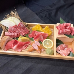 赤身肉オールスター盛り