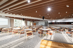 【メインフロア】- グレイドパーク 新宿駅前