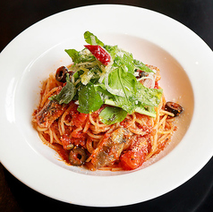 自家製サーディンのプッタネスカ