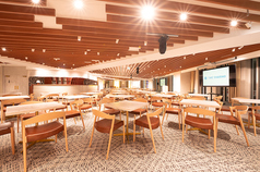 【メインフロア】- グレイドパーク 新宿駅前