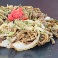 お酒も進むサイドメニューと宴会コースで大満足！