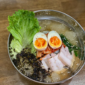 料理メニュー写真 冷麺(ムル(水)ネンミョン)