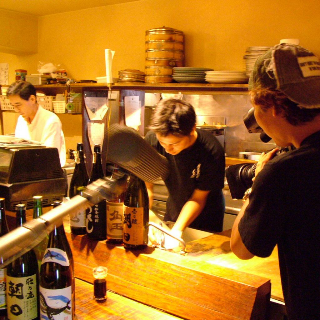 仕込み風景をばっちり取材