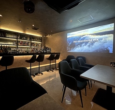 音×映像×酒が調和した空間を完全貸切に。