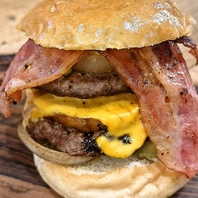 トッピング自由で特別なバーガー体験を。