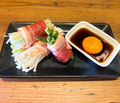 料理メニュー写真&nbsp;牛ネギ巻 卵黄ソース