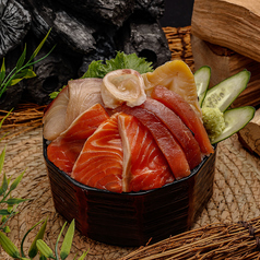 海鮮漬け丼