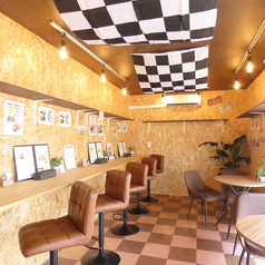 最大収容人数11席!貸切の際はお早目のご連絡をお願いいたします。