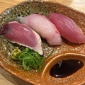 料理メニュー写真&nbsp;鮮魚の握り3貫