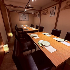 【完全個室】11名様~14名様までご利用いただける席です。※当席扉の開閉可能な為、席の連結が可能です。※最大20名様までご予約受付しております。