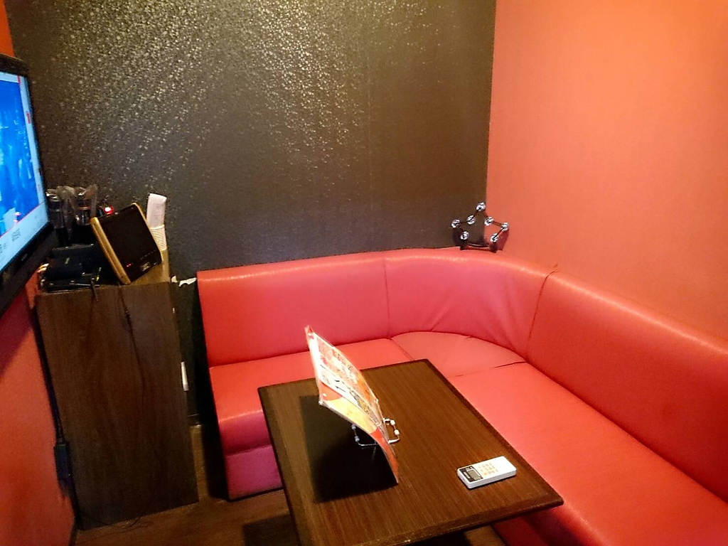 杏屋グループ店舗のレシートがあれば、歌丸の会計30％OFF！！