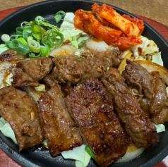 ちりとり鍋 鉄板焼き居酒屋 ホルモンと∞のおすすめランチ1