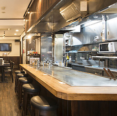 お好み焼　八縁の雰囲気2