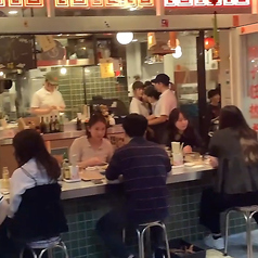 高橋と餃子 仙台駅前店の雰囲気3