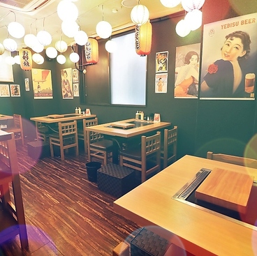 昭和レトロ鉄板酒場 のんで忘れるかの雰囲気1