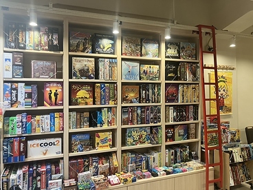 パイナップルゲームズ浅草店の雰囲気1