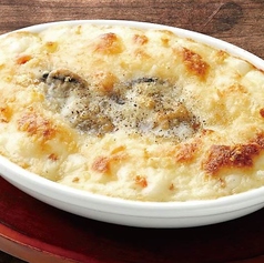 牡蠣とチーズのクリームグラタン