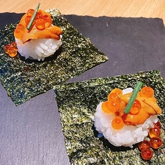 手巻きウニぎり 2貫