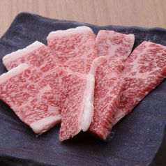 【高品質の産地にこだわったお肉】