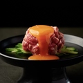 料理メニュー写真&nbsp;神戸牛炙りユッケ
