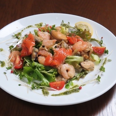 塩釜市場直送シーフードマリネサラダ