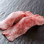 黒毛和牛ざぶとんの肉寿司！！