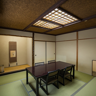 料亭 柿右衛門の雰囲気1